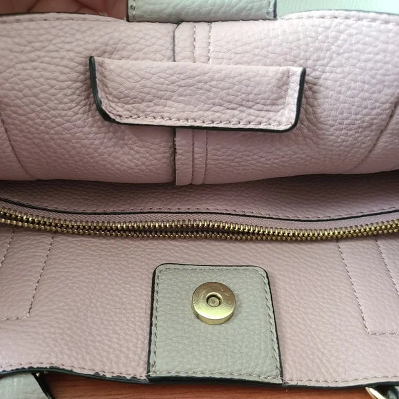 Steve Madden Large Tote w/Shoulder Strap - Picture 8 of 8